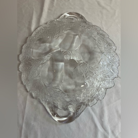 Clear Glass Pear Design Serving Platter - Picture 4 of 5